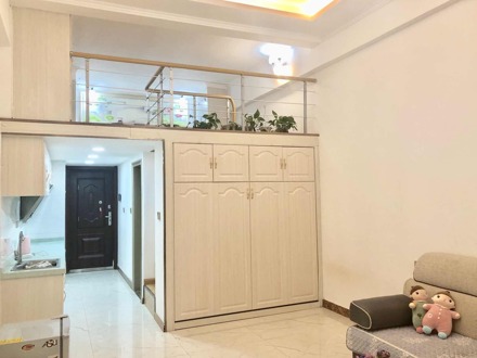 【自拍神器】loft复式,太原南站山大长风东